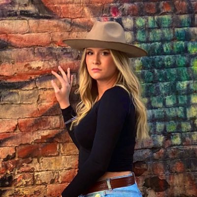 bayceeohler's tweet photo. #NewProfilePic https://t.co/Yz0MsGdFJp