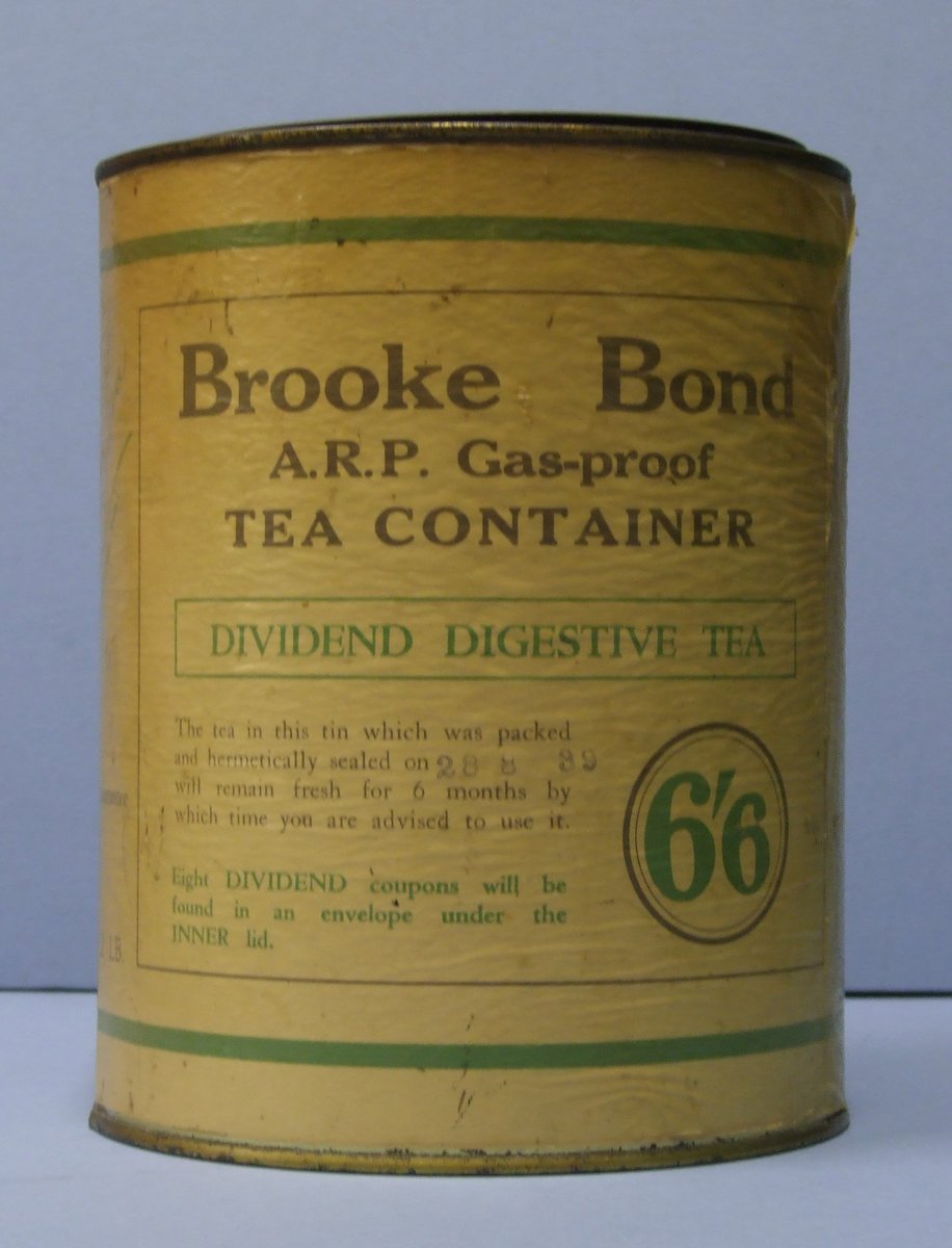 Next up we have this large tin containing 2lb (900 g) of Brooke Bond Dividend Digestive Tea with a gas proof lid. It was issued to ARP staff during the Second World War. It was sealed on 28/8/1939 and cost 6 shillings and 6 pence (worth approx £12.79 in today's money).