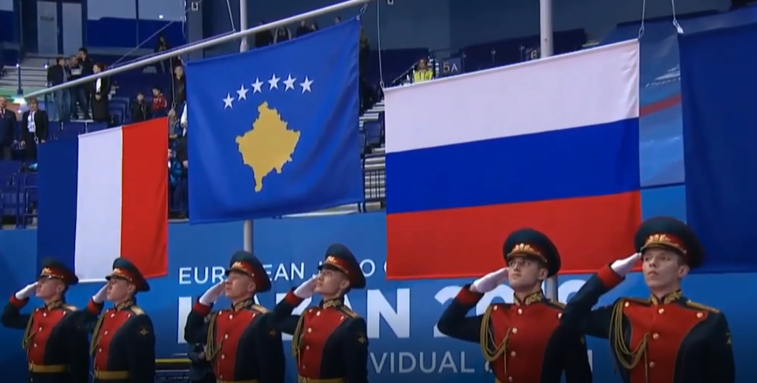 NOC KOSOVO 🥇🥇🥇 a Twitter: "PROUD🙋‍♂🇽🇰 5⃣ years ago today Russian  soldiers saluted #Kosovo flag🇽🇰 and anthem during judo medal ceremony,  thanks to our pride Majlinda Kelmendi🥇🥋 #JudoKazan2016 #KosovaFlag  https://t.co/p7tVIxAjkz" / Twitter