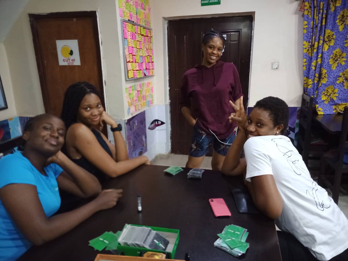 nibcardgames's tweet photo. These ladies are a vibe 😂 and 'having a great time' is contagious 😃🥳🎲🃏♥️🙏🏽
#GoGoGelato #Jenga #Gidiwords #InstantWords #SheriffOfNothingham #Pretender #NIBCARDGamesCafé #TabletopGames #Boardgames #AbujaHangout #AbujaTwitterCommunity https://t.co/xV6CGPt5GJ