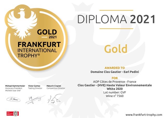 C'est avec fierté que l'équipe du @ClosGautier  vous annonce l'obtention de deux nouvelles médailles d'Or au #frankfurtinternationaltrophy pour son AOP Rosé 2020 et son AOP Blanc 2020.