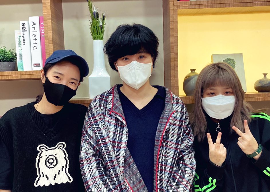 runradiorun's tweet photo. 손수현, 안예은의 이어달리기가 31화 에피소드로 돌아왔습니다👭 <우리에게도 계보가 있다! - 한국 여성의 역사> 편, 이민경 작가님과 함께 했습니다! https://t.co/oTyHSJ4Rot