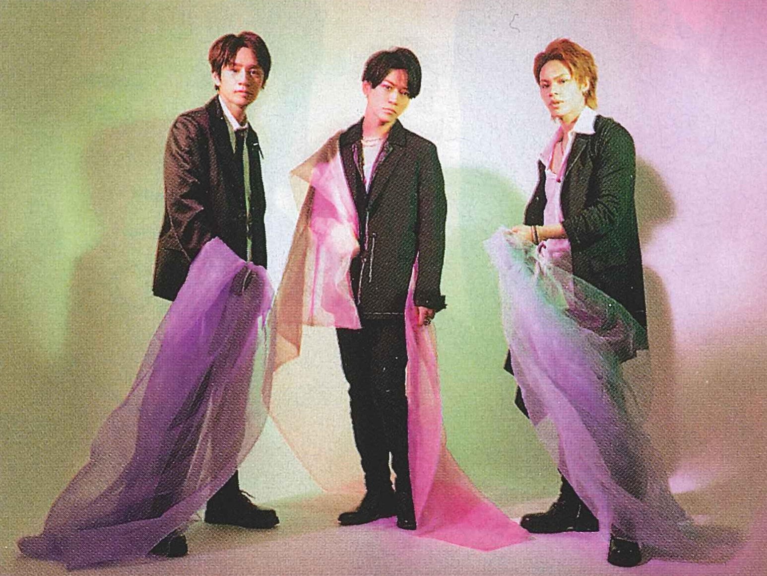 EzfG_ZjVIAYd61Z?format=jpg&name=large