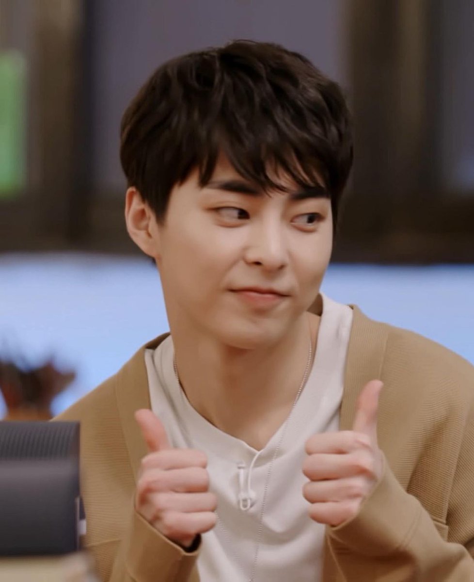WWEXOL's tweet photo. [OFFICIAL] e_xiu_o Instagram Update - #XIUMIN

"이제 저도<신과함께>에 함께하게 되었어요>.<

매주 금요일밤 10시30분 '채널S'

많.관.부!🍷

#.신과함께 #.당신과함께 #.시우민과함께"

🔗https://t.co/MrLYMdmoQn

#EXO #엑소 #시우민 @weareoneEXO https://t.co/jqs6YXirEr