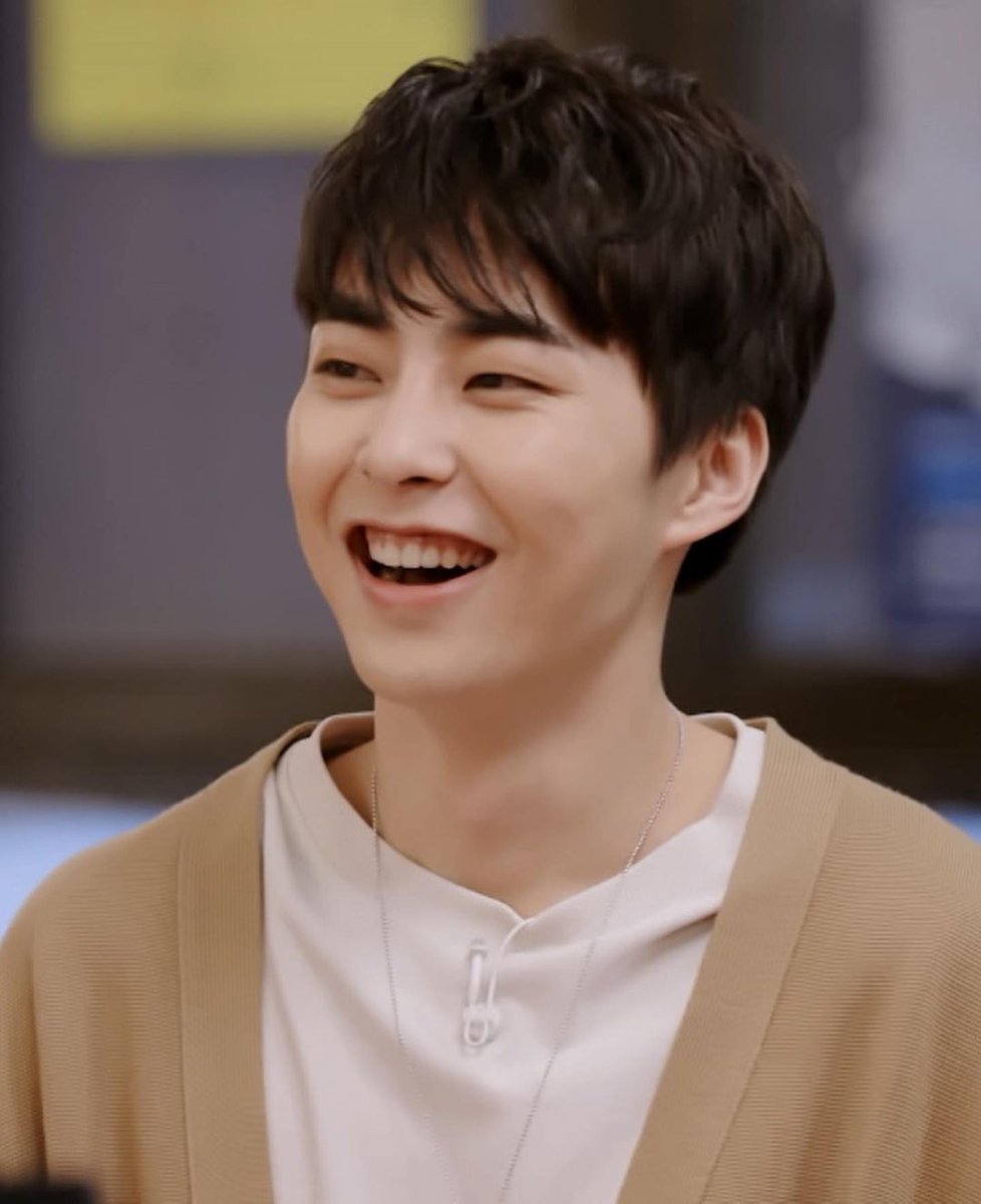 [OFFICIAL] e_xiu_o Instagram Update - #XIUMIN

"이제 저도<신과함께>에 함께하게 되었어요>.<

매주 금요일밤 10시30분 '채널S'

많.관.부!🍷

#.신과함께 #.당신과함께 #.시우민과함께"

🔗instagram.com/p/CN7BeHLnqpQ/…

#EXO #엑소 #시우민 <a href="/weareoneEXO/">EXO</a>