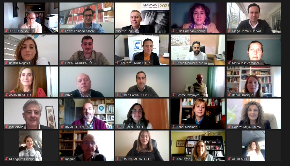 👩‍🎓<a href="/Julia_company/">Julia Company</a> inaugura en <a href="/UA_Universitat/">Universitat Alacant</a> el Programa Superior de Direcció de Parcs Empresarials🏭🏭 subvencionat per <a href="/GVAivace/">IVACE+i</a> 

@Rafa_Climentg <a href="/Rebeca_Torro/">Rebeca Torró/❤️</a> @GVAeconomia #unniun