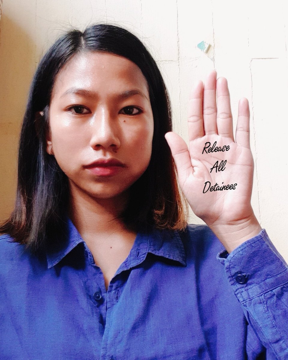 ငါတို့ပြည်သူ ငါတို့ပြန်ပေး

#BlueShirtDay2021
#BlueShirt4Burma
#WhatsHappeningInMyanmar
#Apr21Coup 
#MilkTeaAllianceMyanmar