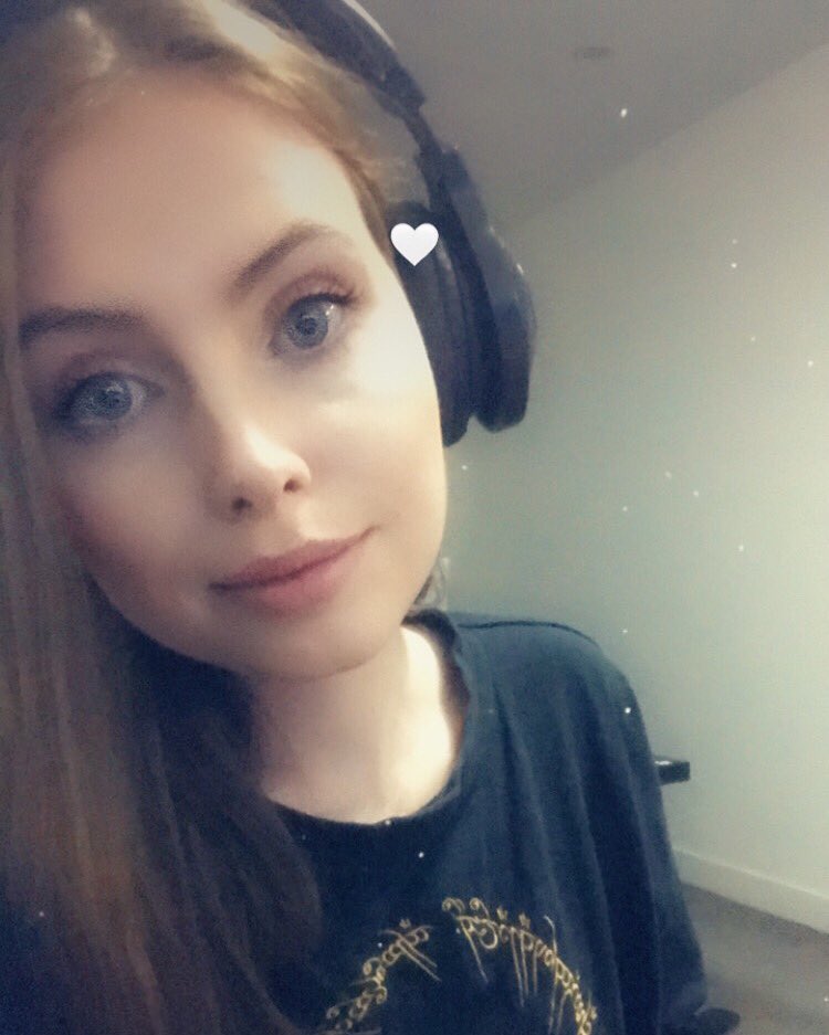 Alabae 🍕 tweet media