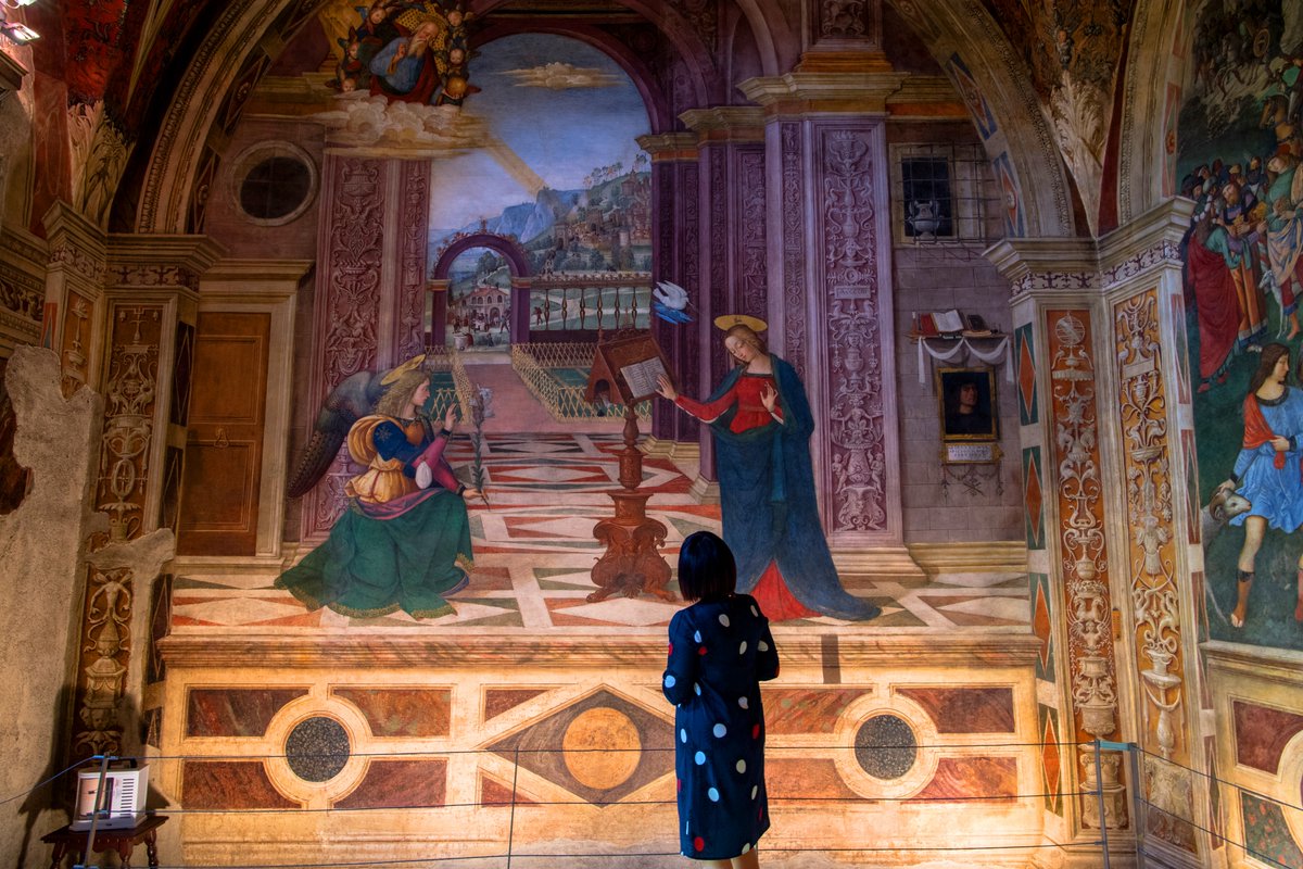UmbriaTourism's tweet photo. Una cappella interamente affrescata da #Pintoricchio su commissione di Troilo Baglioni, tra il 1500 e il 1501: è un tesoro meraviglioso quello custodito nella #CappellaBaglioni nella Chiesa di S. Maria Maggiore a #Spello
https://t.co/aUkkjLrR1D
#umbriacuoreverde #umbriaculture https://t.co/TfmT6YckV3