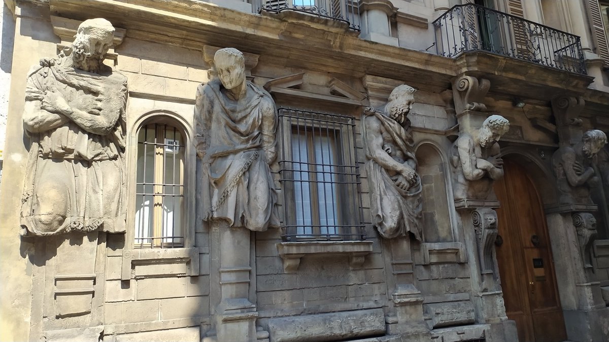 PaoloBorg's tweet photo. Casa degli #Omenoni https://t.co/AK2Ycb1Oyh