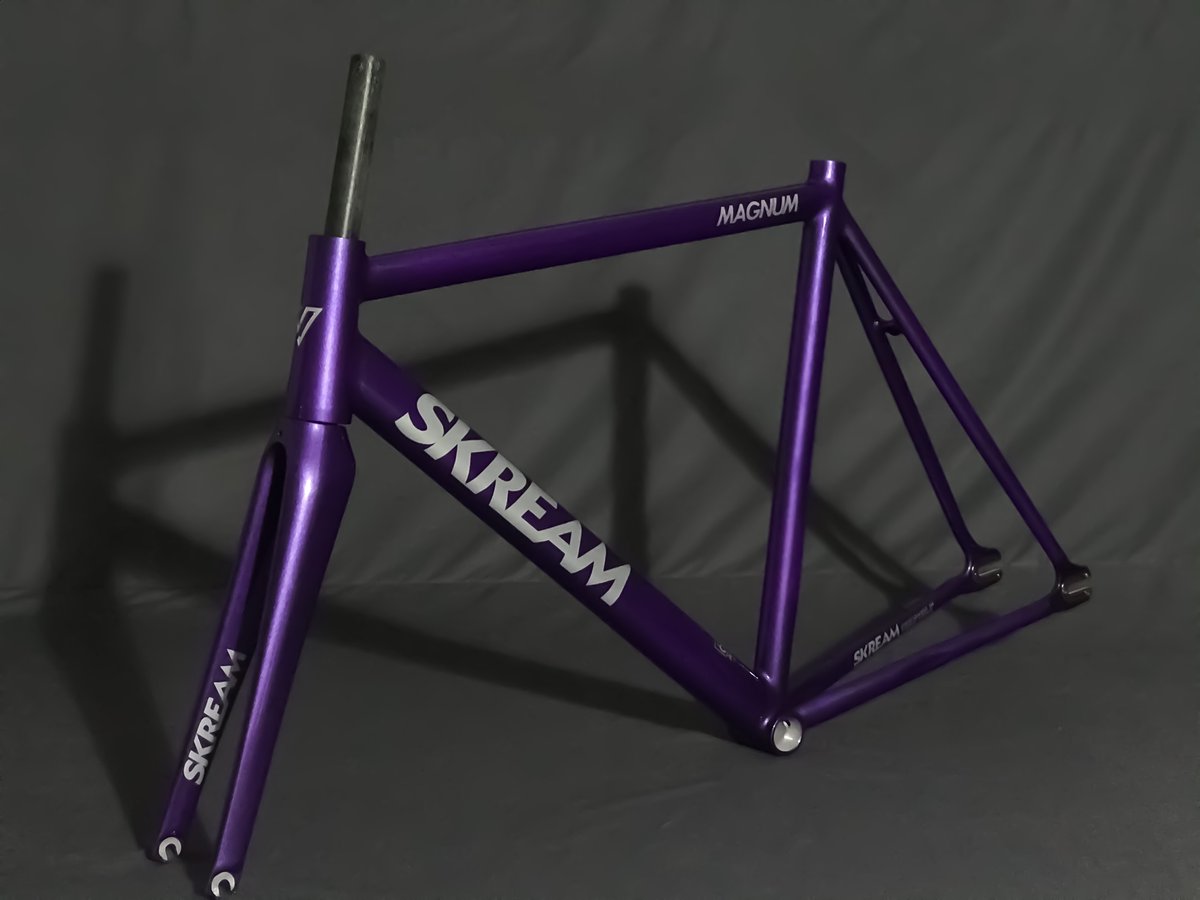 fixedbeast's tweet image. SKREAM lagi promo boss
Harga cuma 7.5jt + free ongkir seluruh Indonesia
Silahkan DM
Rekber ready
#fnfjb #fixedgearindonesia