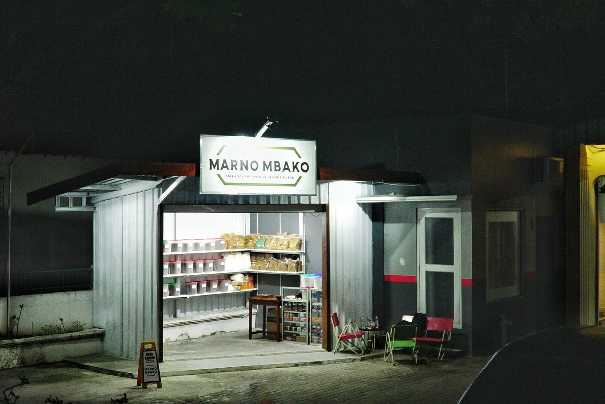 MarnoMbois's tweet photo. Hari ini Marno Mbako cabang Klaten sudah dibuka. 

Lokasi: Jl. Pemuda No. 218 B, Klaten.  (Halaman Hotel Perdana) 

Maps: 📍 Marno Mbako Klaten

Monggo pinarak, maturnuwun. 
Sebarkaaaaan! https://t.co/8EnPiyTpd9