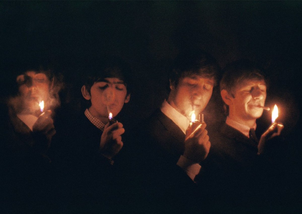 BoredWeb3's tweet photo. The Beatles in Paris, 1964. 🚬 📷Jean-Marie Périer. https://t.co/POTFfdSdwc