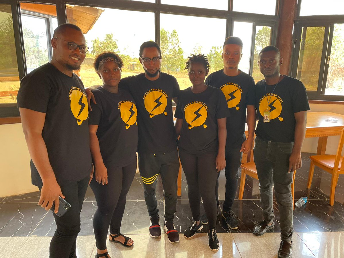 Smiling Through Light tweet media