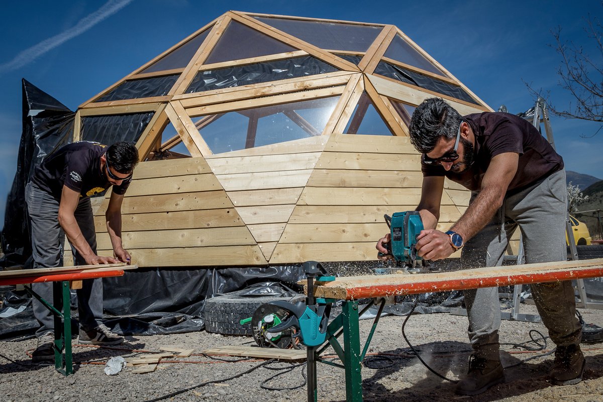 Upcoming  #MakersMobility &  #ResidencyMakers:  @HabibiWorks They work & live together, ARE YOU UP FOR IT?They need you to supervise the working areas like wood & metal workshop, sewing atelier, media lab,  @preciousplastic lab.Doc on  @MakerTour:  https://www.makertour.fr/workshops/habibi-works#engage