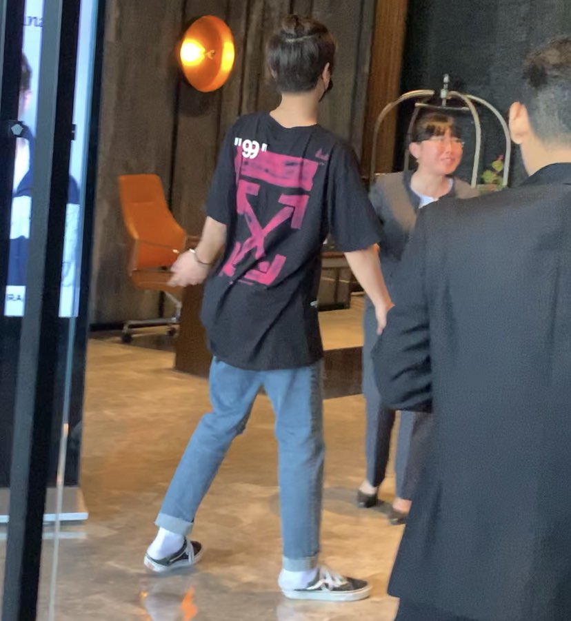 jayyadda's tweet image. how is perth tall yet small at the same time?