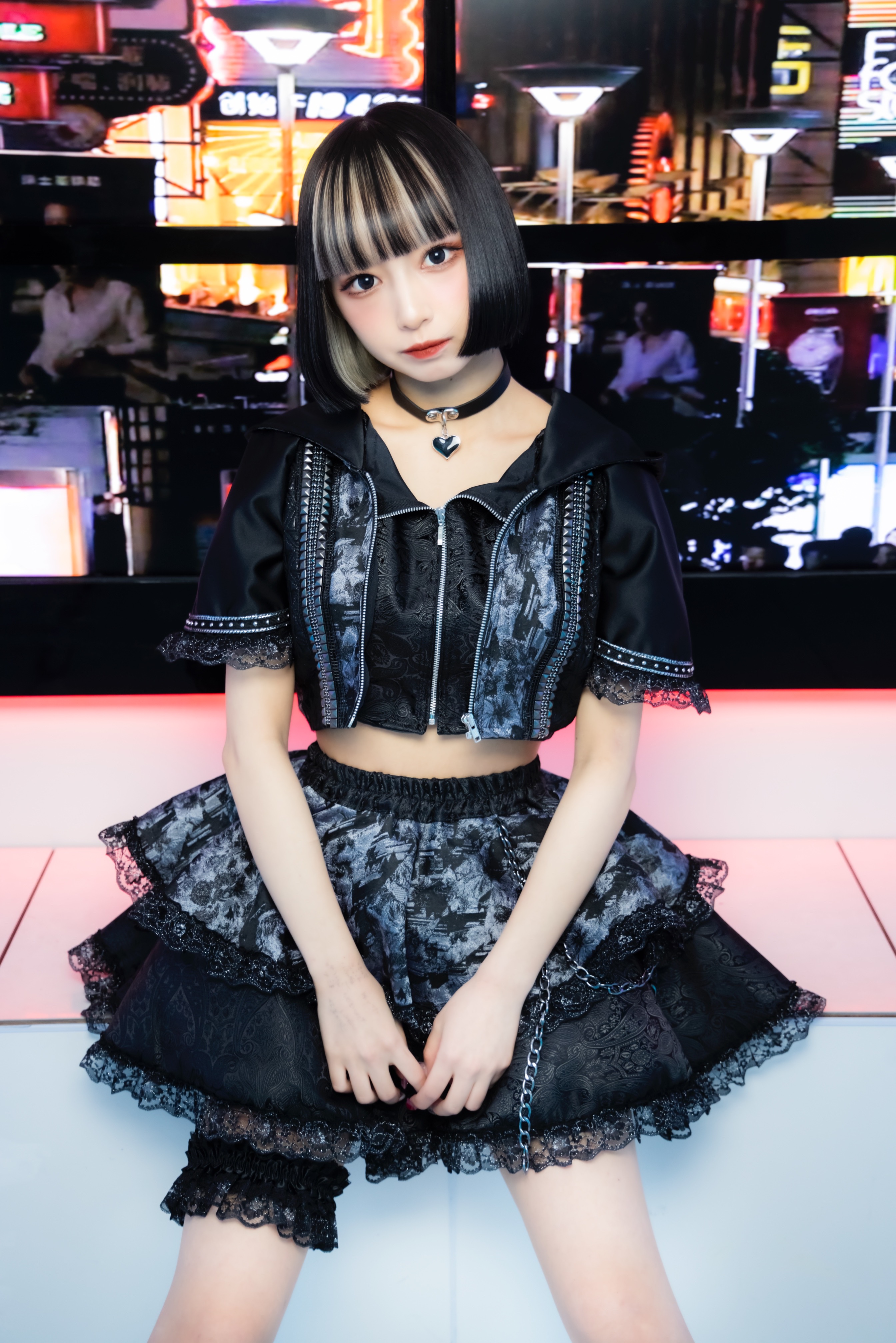 クロちゃん、団長の“追求”にタジタジ…「ひとけの無いところに