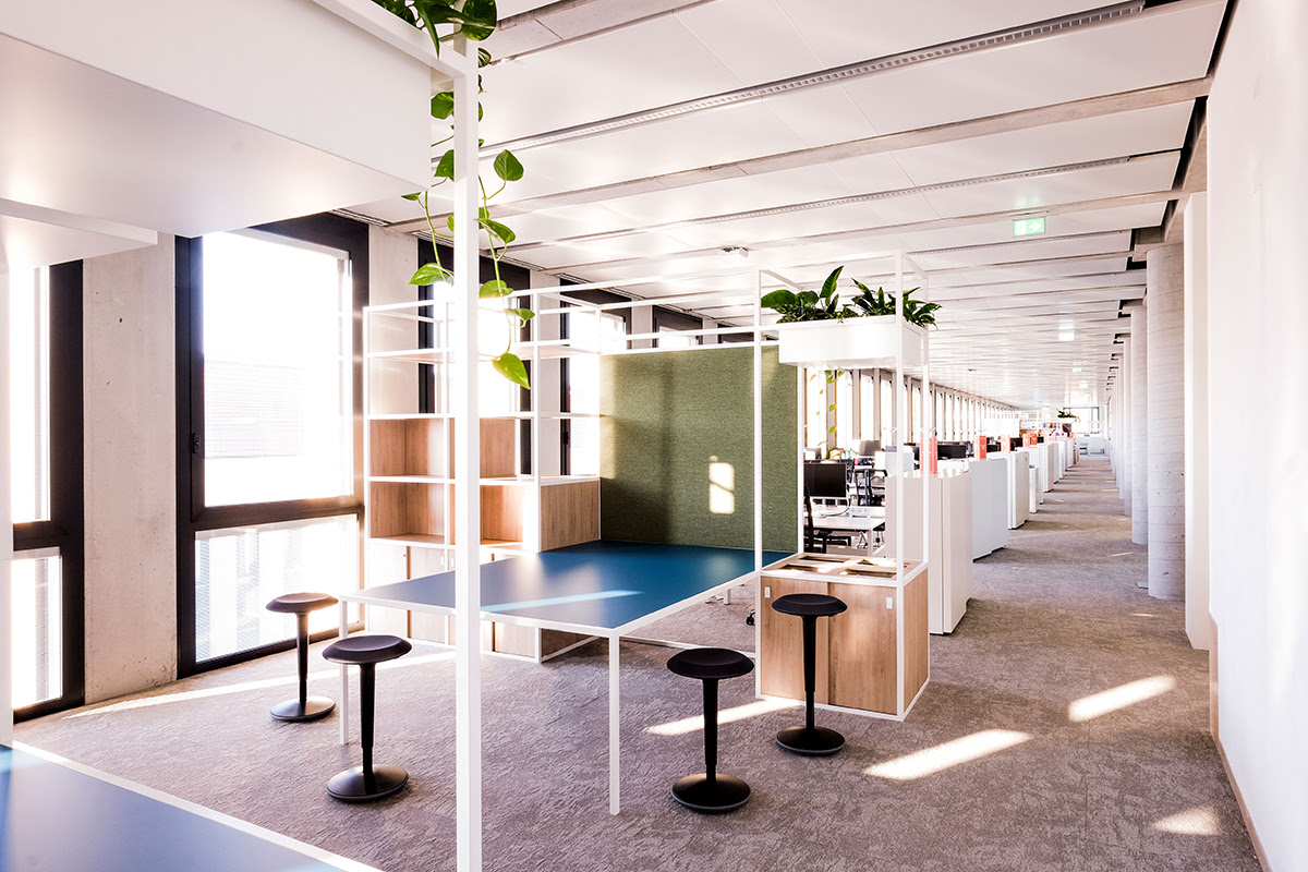 #revalue realizza #frame per #GSK Headquarter Italia 
Sistema di arredi multifunzionali realizzato da @CesareRoversi su disegno originale di <a href="/CutronaCutrona/">Cristiana Cutrona</a>  e Andrea Pizzi
revalue.it
#ourworks
#workplacedesign