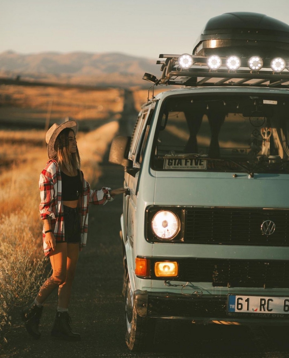 "Plan your moments to be joyous.  Plan your days to be filled with peace. Plan your life to be an experience of growth. When you know where you are going, the universe will clear a path for you." ~ Iyanla Vanzant 🚎 @canansitirates