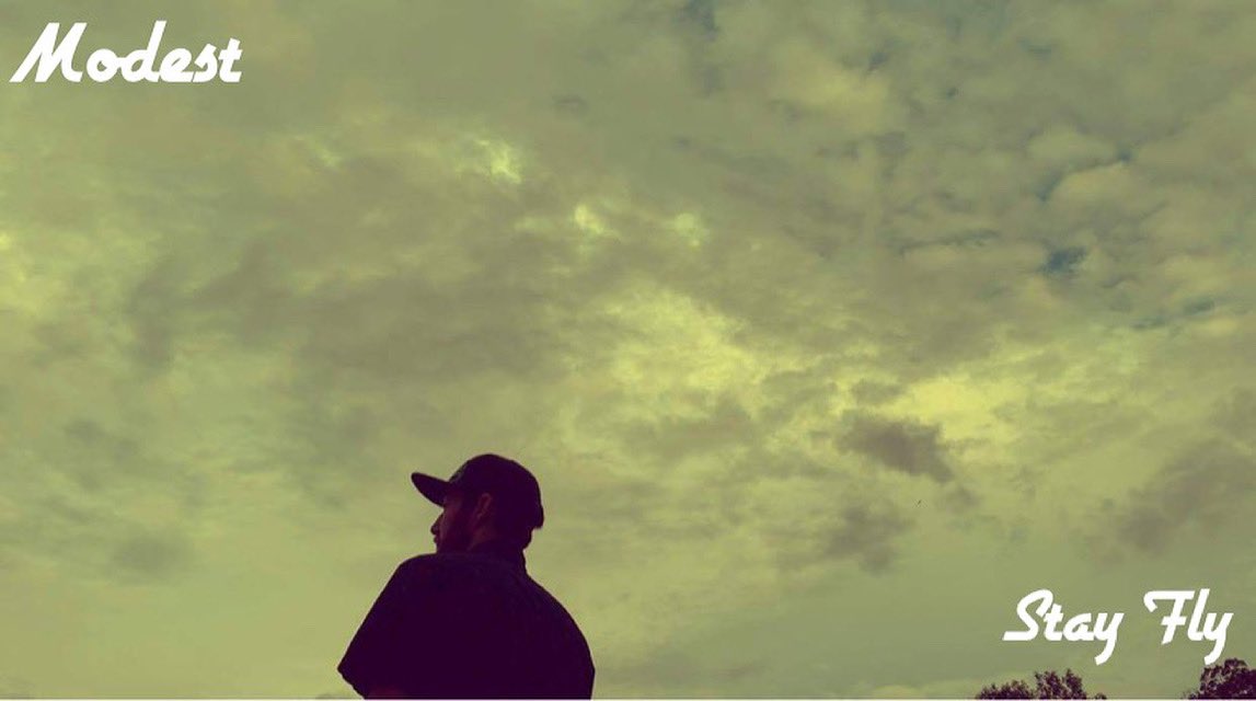 Brand new single dropped yesterday... Stay Fly. Go check it. Link below. 

soundcloud.app.goo.gl/9rummeeiStUT5S…