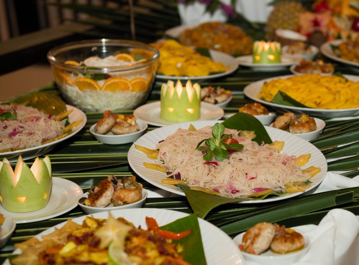 LarchipelHotel's tweet photo. No stay is complete without having experienced the mouthwatering fusion of flavours that is our Friday night Creole buffet. 🌺  Bon appétit!

#creole #buffet #food #larchipel #hotellarchipel #larchipelseychelles #praslin #seychelles https://t.co/9zYwrfjduC