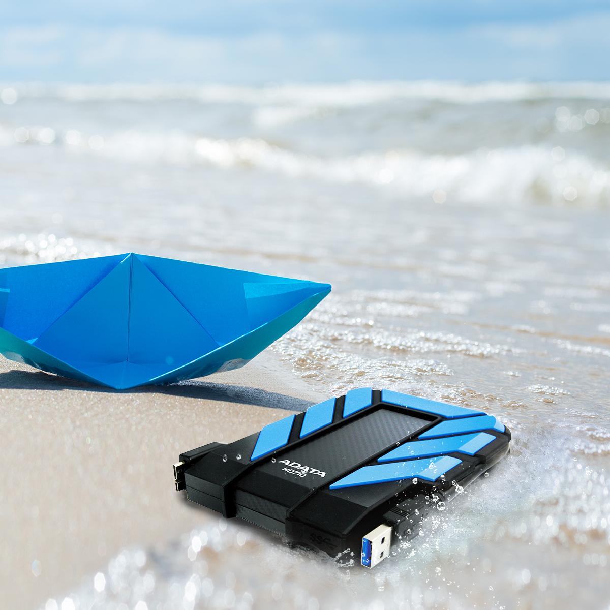 ADATATechnology's tweet image. ADATA’s expertise in external storage brings you a drive with submarine-like abilities. The #HD710 Pro can withstand submersion in 2 meters of water for up to 60 minutes - that surpasses the IEC IPX8 standard! Prepare to dive? 
Learn more:adata.com/us/consumer/478