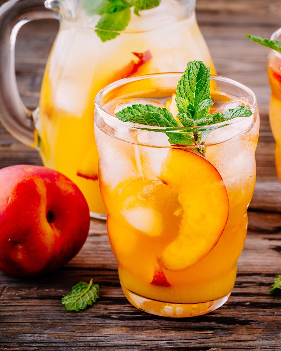 Happy National Tea Day! 
We've got a delicious boozy Peach Schnapps Iced Tea recipe for you guys! Using the Simply Peach Iced Tea Syrup 🍑 Just keep an eye out for our first every magazine issue with your next Redber order for our special recipe (and lots more!)😋