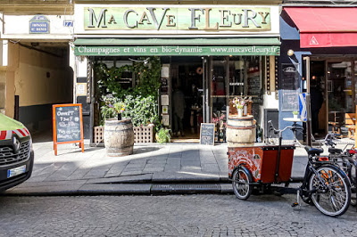 parisladouce's tweet photo. Mes Adresses : Ma Cave Fleury, champagnes en biodynamie et vins nature, les beaux flacons de la Maison Fleury pétillent à Paris
https://t.co/xRqb14MoBi
#vin #champagnefleury #maisonfleury #macavefleury #champagne https://t.co/DuV57jNHfW