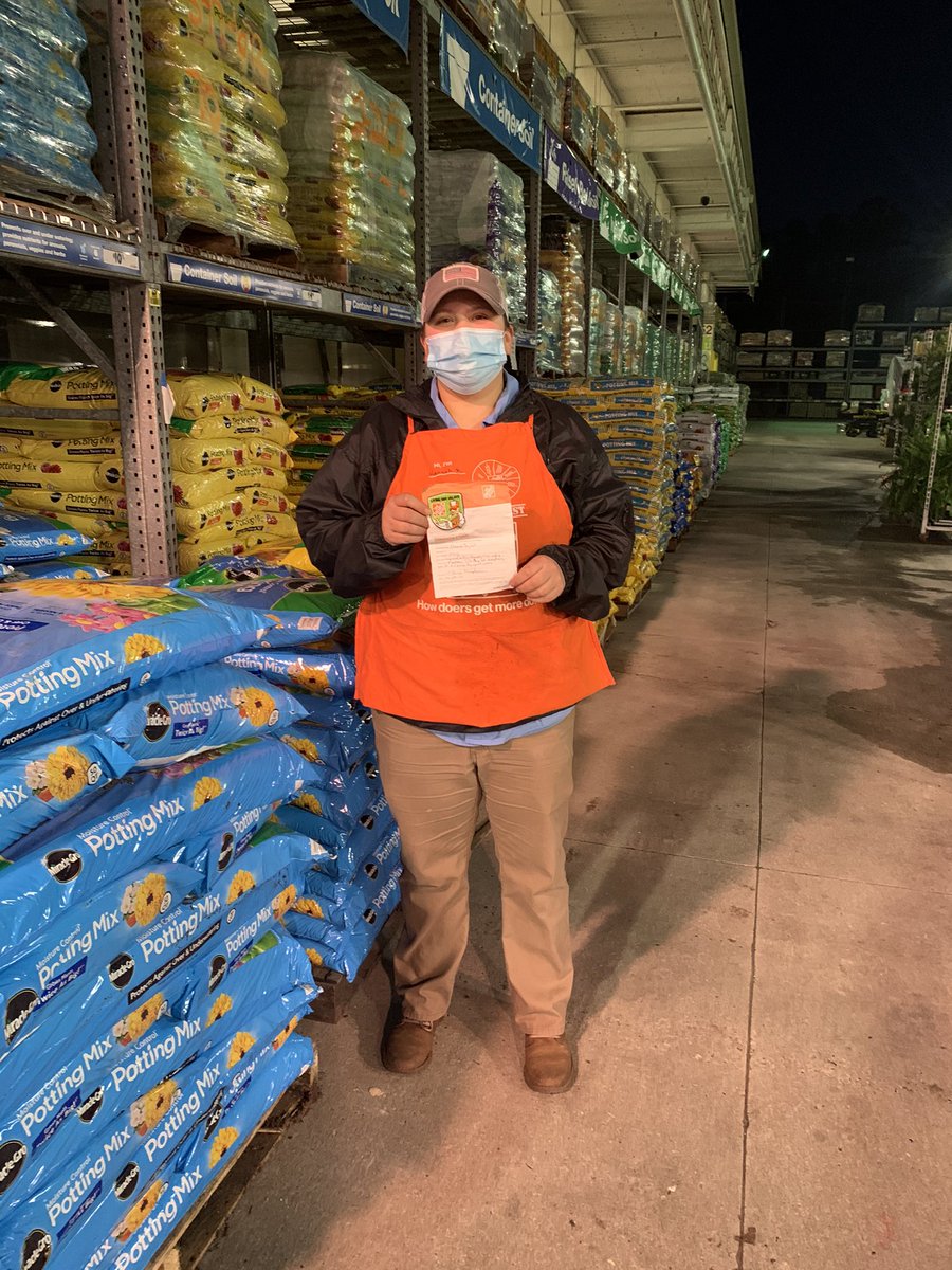 Shoutout to Hannah D28 recovery. Taking ownership of everything she does and makes it look perfect. #rockstar <a href="/2915Tammy/">Tammy SM 2915</a> <a href="/atrojack/">Amanda Trojack</a>