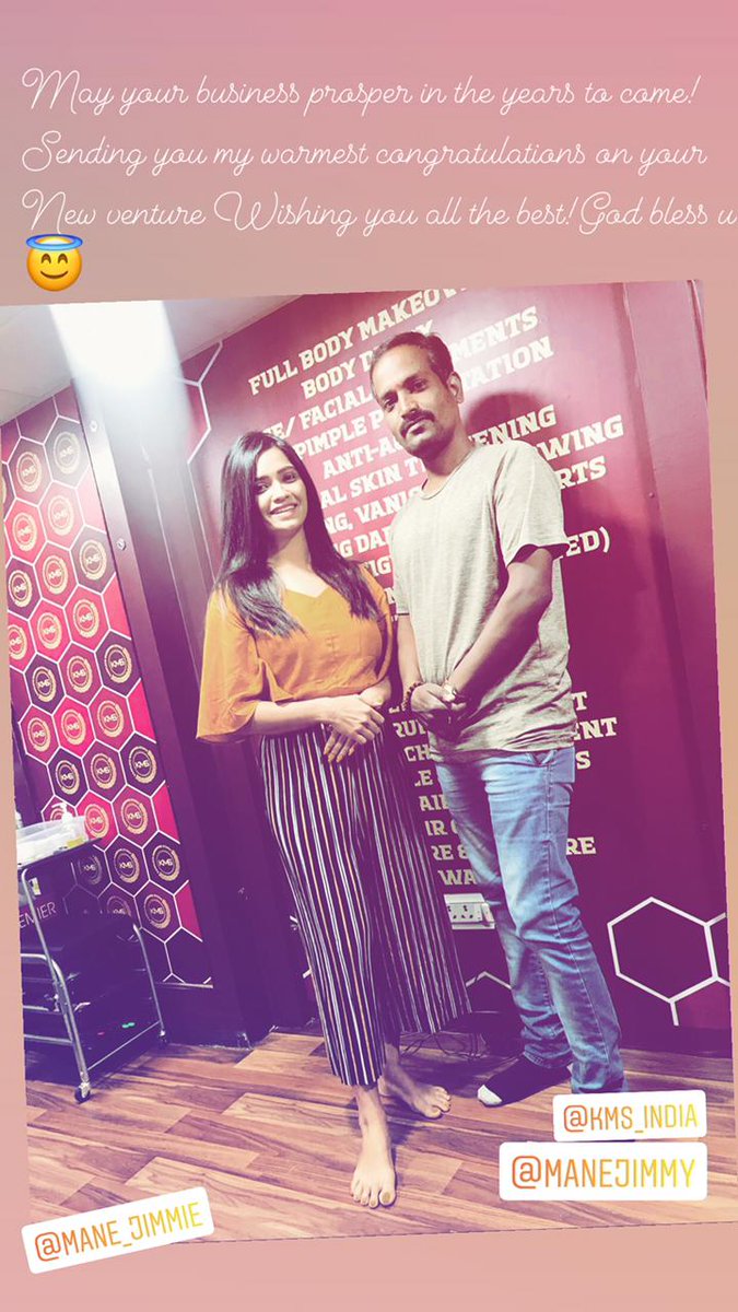 Jimmymane1's tweet photo. Actress Pooja Malekar Mam... https://t.co/2NwQcvHo9o