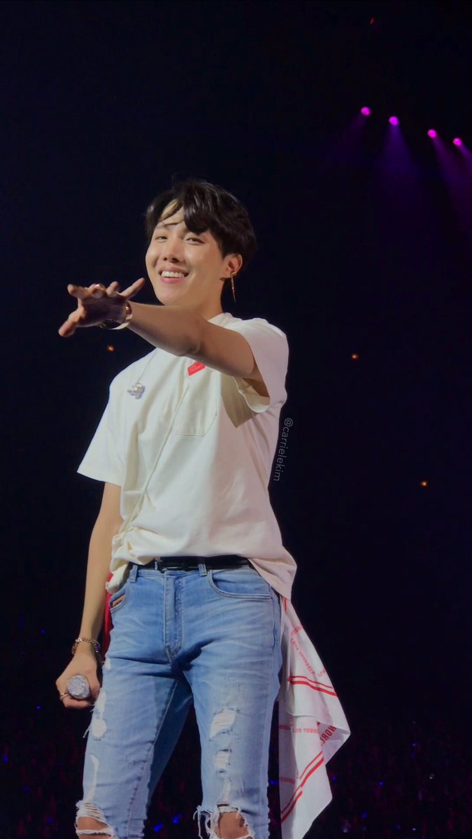 Hoseok pictures that make me want to levitate - a thread