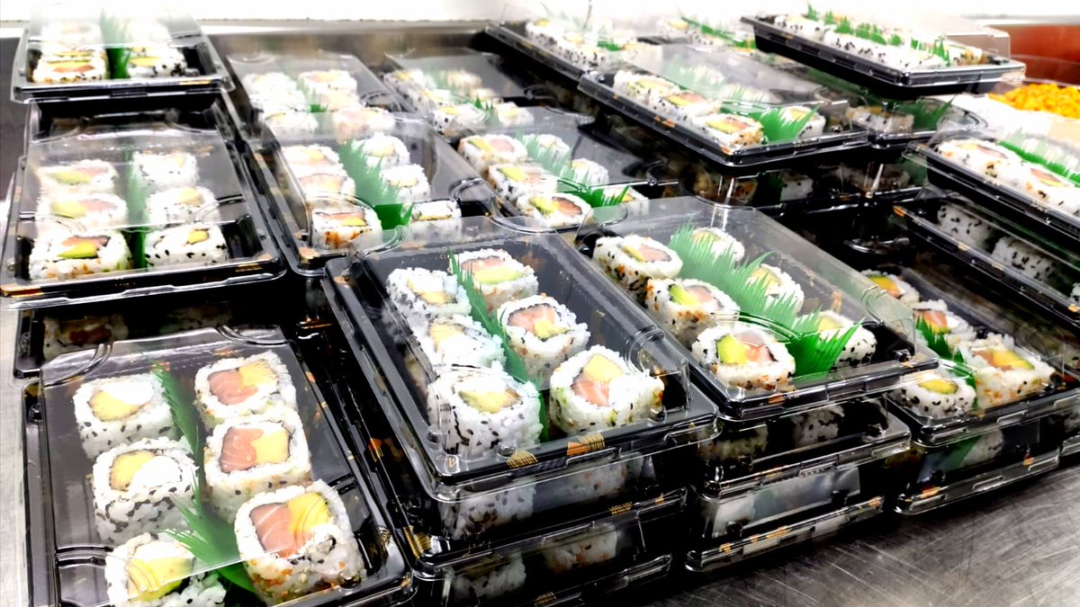 IKE_SushiGourme's tweet photo. ⚽HOY EL BILBAO CENA SUSHI⚽
#EncargoServido ❗
Esta noche en Villamarín ¡ partidazo de #liga ! 😀👉 #RealBetis vs #AthleticDeBilbao
Seguimos #posicionando nuestro #sushi en el exigente #mercado #deportivo.Hoy para el #Bilbao !
Otro #reconocimiento a📌IKE!
¡G R A C I A S! ❤ https://t.co/QCHqX8687C