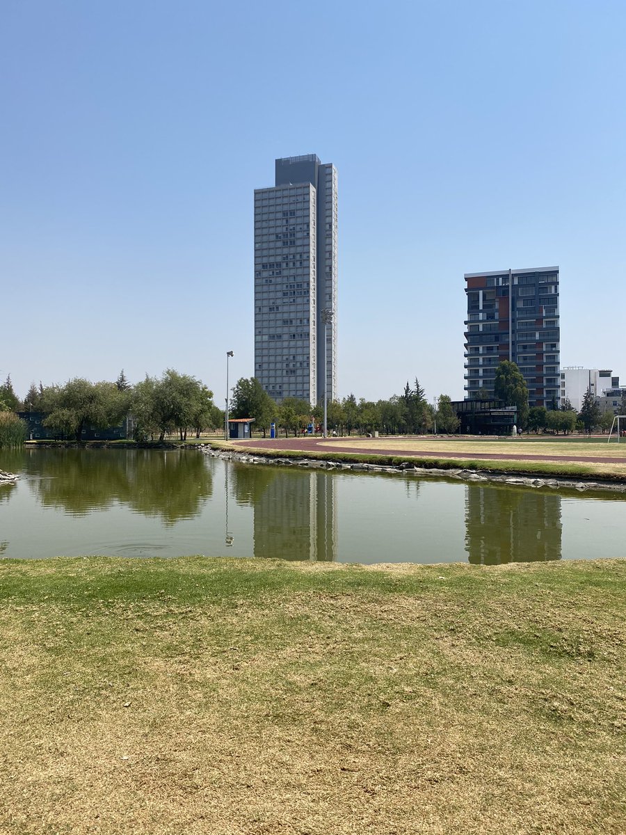 Glacue64's tweet photo. Amigos feliz y bendecido día para todos, tarde pero seguro!
Aquí ya se entrenó, listooooo!!!#PoderosoEsMuyPoderoso
@logrartusmetas 
@ComuniRunners 
@EntreRunners 
@FenixRun_Puebla 
@CorroAMiPaso 
@correVIVEsiente 
@MeEncantaCorrer 
@LoveRunSmile 
@templorunner 
@ManicomioRunner https://t.co/1Bju6wuuFu