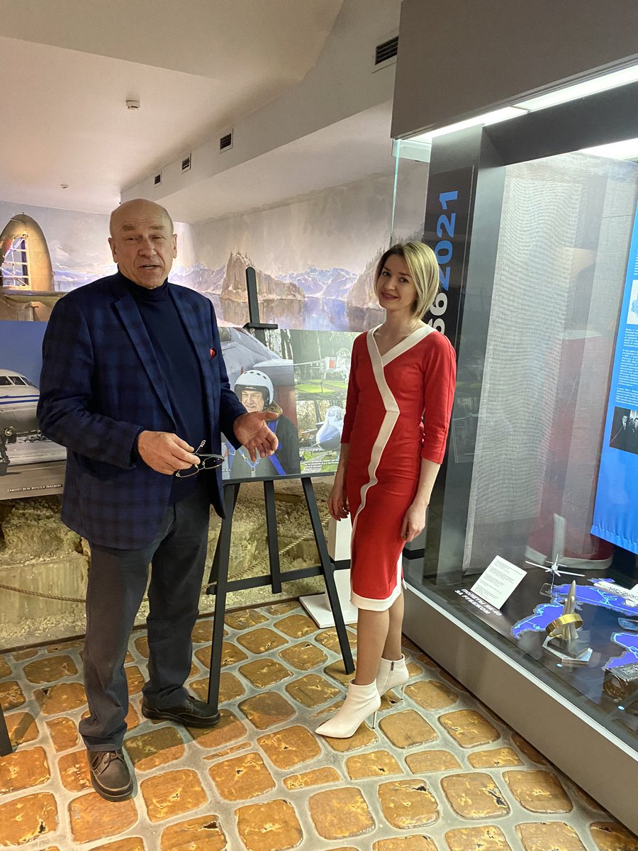 ElenaKalgina's tweet photo. Торжественное открытие выставки "Небо Яковлева" в честь 115-летия со дня рождения знаменитого советского авиаконструктора Александра Яковлева прошло в выходные в Музее техники Вадима Задорожного. https://t.co/hQ4UJVw1CC