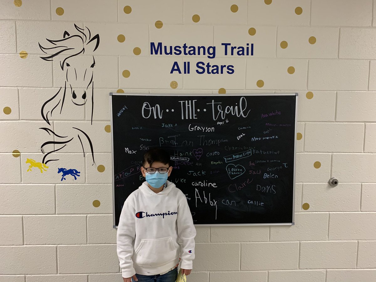 Vicente was a great friend today by helping a friend on the playground! #citizenship #pbis #onthemustangtrail <a href="/MPE_Mustangs/">Mountain Park ES</a>