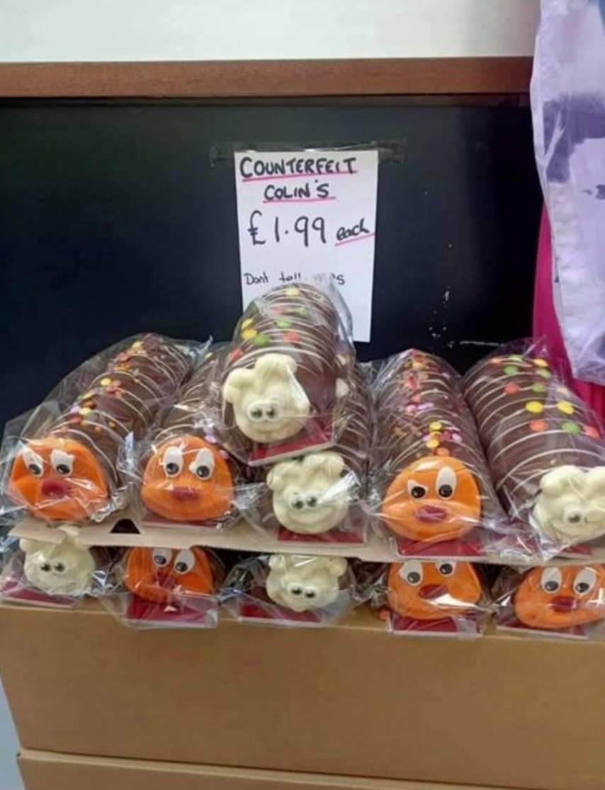 janeson_anne's tweet image. 😄🤣 #FreeCuthburt Cuthburt running free in Barnsley Market 🙌🏽