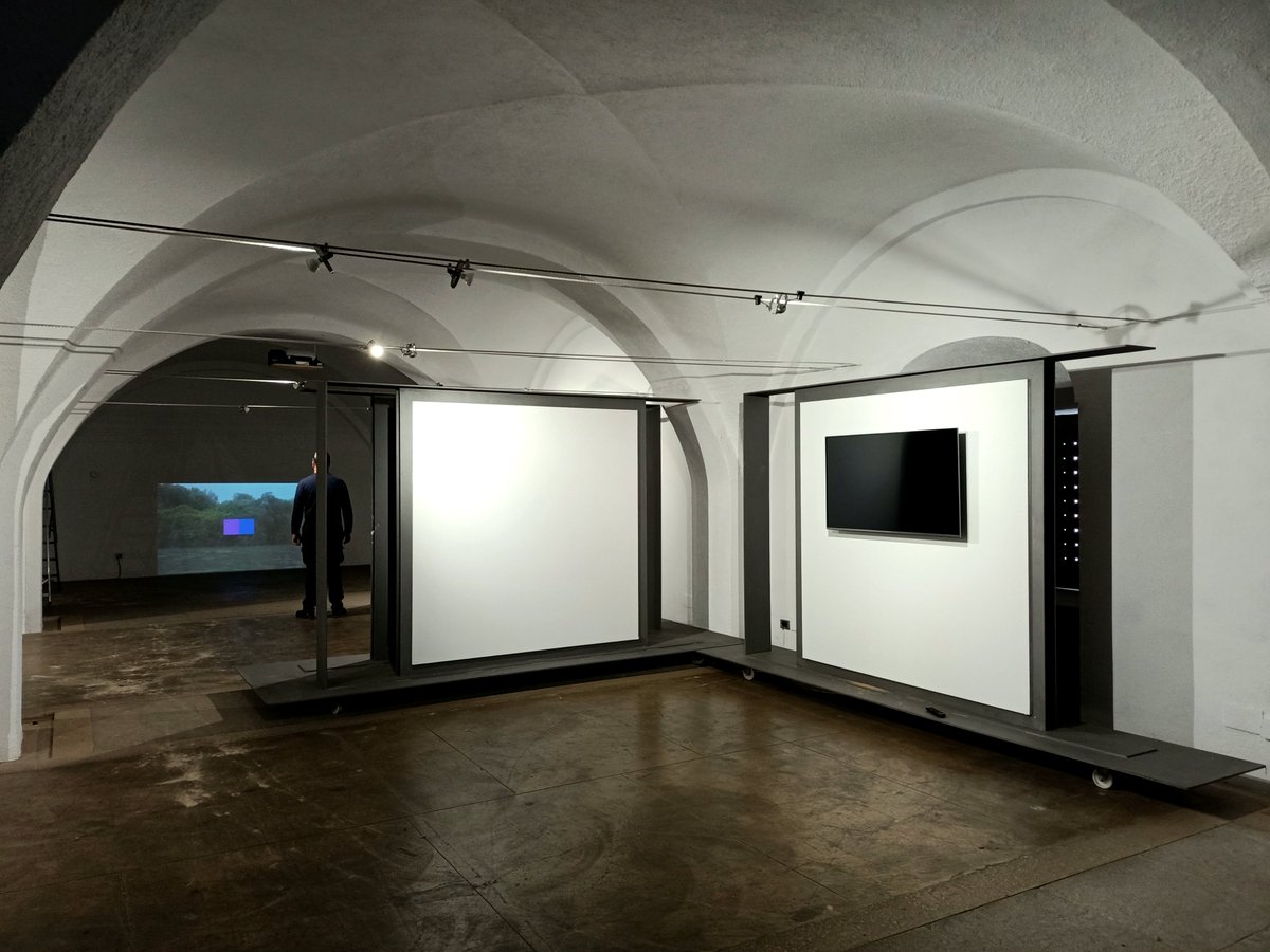 caceresabierto's tweet photo. 👁️Estamos ya de montaje, estos días estamos preparando la intervención de #RorroBerjanoano, @jorge_gil___
y #RuthMoránMéndez en la colección permanente del #MuseodeCáceres para la próxima edición de @caceresabierto 2021.

https://t.co/ZKSaHX55k6

 #cáceresabierto  #ArtePúblico https://t.co/4KTjhs6RrP