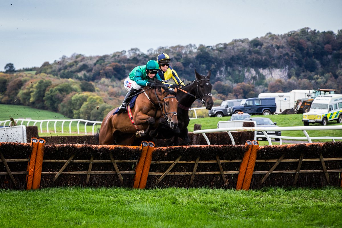 Chepstow Racecourse tweet media