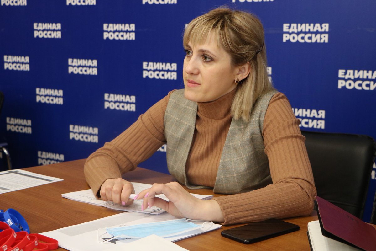 🖋 «Диктант Победы» в Ивановской области напишут представители Росгвардии, Главного управления МЧС и воинских частей

Всего для написания Диктанта в регионе зарегистрировано 109 площадок, из них 4 — открытые

ivanovo.er.ru/activity/news/…

#ДиктантПобеды #ДиктантПобеды2021