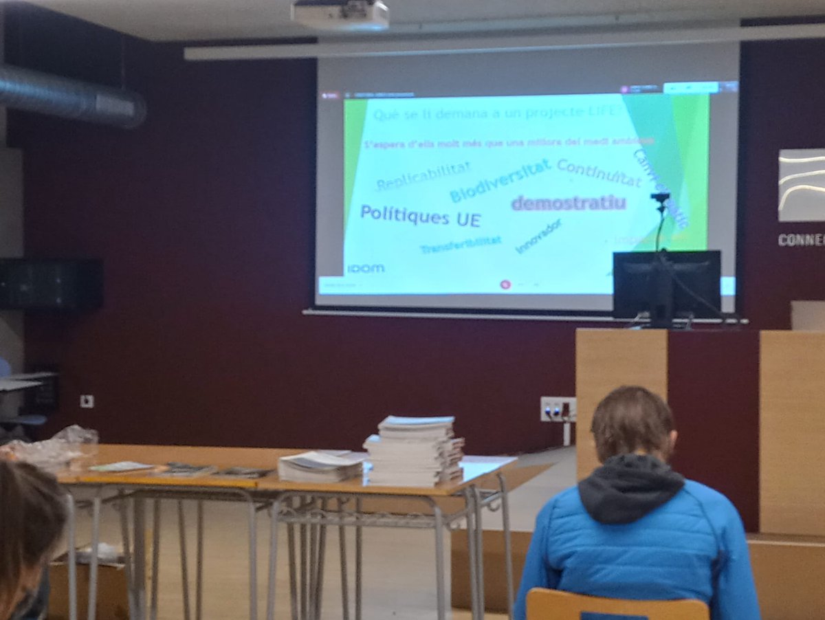 Institut d'Indústria Sostenible de Barcelona (@institutisb) on Twitter photo Matí de #JornadesTècniquesIRP que ha començat amb una xerrada sobre l’ús dels EPIs en el món laboral per continuar parlant de bioconstrucció amb <a href="/voltescoop/">Voltes cooperativa d'arquitectura</a>. Per finalitzar el matí hem reflexionat sobre la importància dels projectes LIFE amb <a href="/CristobalGines/">Cristobal Gines</a>. Matí de #JornadesTècniquesIRP que ha començat amb una xerrada sobre l’ús dels EPIs en el món laboral per continuar parlant de bioconstrucció amb <a href="/voltescoop/">Voltes cooperativa d'arquitectura</a>. Per finalitzar el matí hem reflexionat sobre la importància dels projectes LIFE amb <a href="/CristobalGines/">Cristobal Gines</a>.