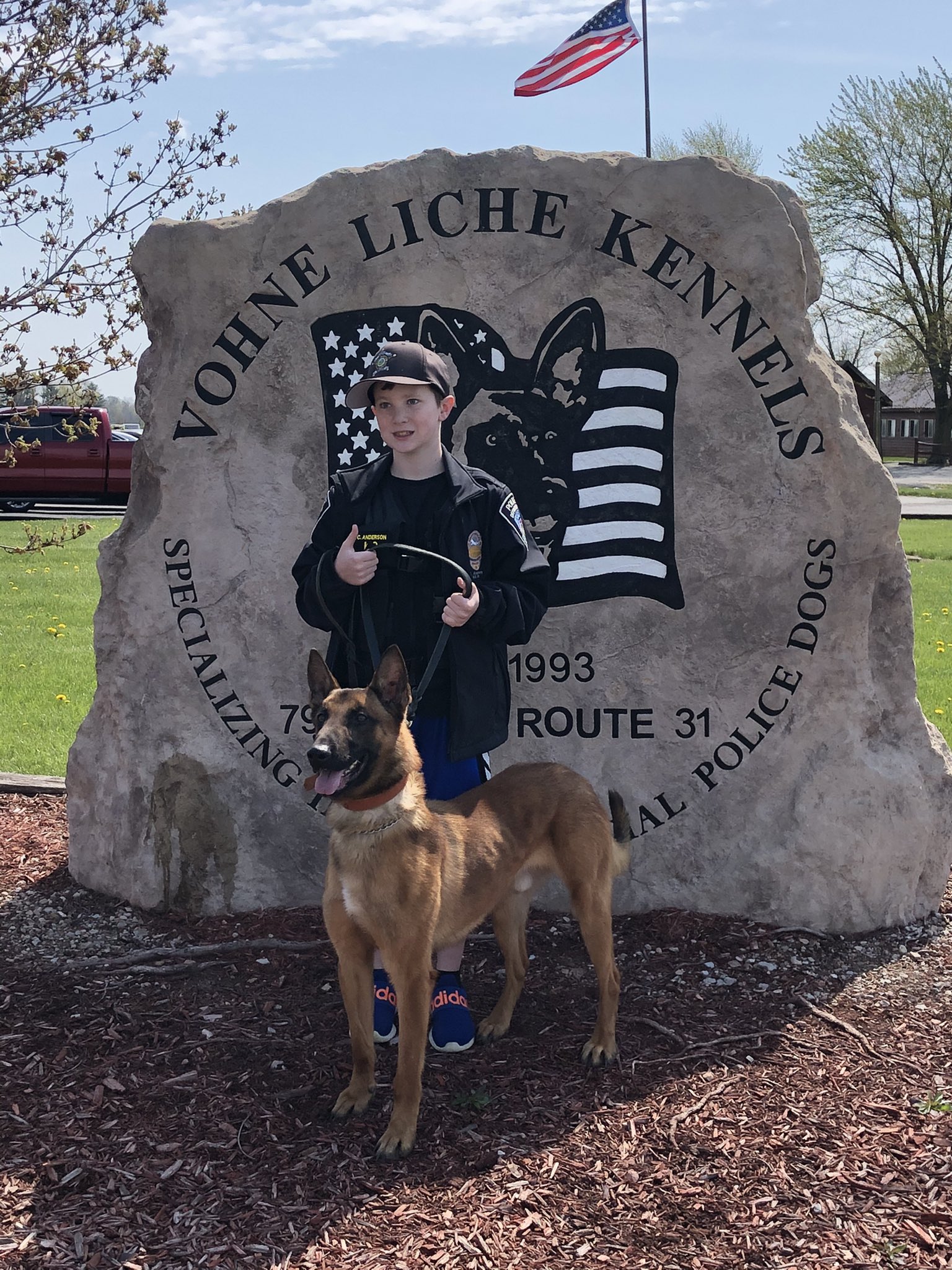 Vohne liche kennels dog cheap prices