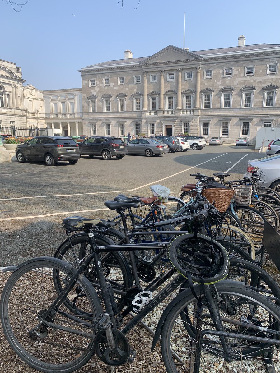 ciaranahern's tweet image. I didn’t get elected today but we must be doing something right @labour! 🙌

27 votes from all parties and none - I’m humbled and grateful for the support. Congrats to @gerryhorkan. 

We go again! 🌹💪🏻#Seanad21