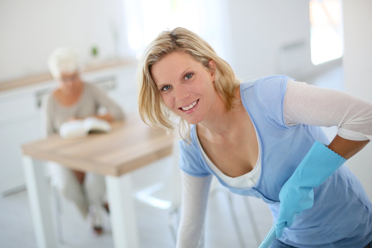 AgeUKTunWells's tweet photo. We're hiring!

We're looking for someone to help us with house keeping &amp; cleaning duties

The role will run from Monday to Friday, 9.30am - 4.30pm

To find out more please email: tina.drury@ageuktw.org.uk or call Tina on 01892 522 591.

#TunbridgeWells #jobseekers https://t.co/jkwBq1Pf1N