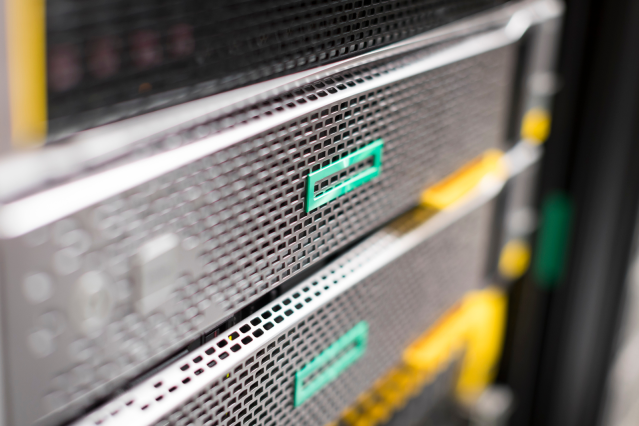 sgmyers's tweet photo. 'HPE Becomes First Vendor to Receive Sustainable Server Certification' https://t.co/LJP9AIYgFl https://t.co/sicgB89PKa