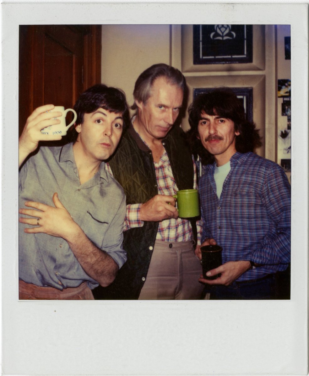 Two great Georges on St George’s Day. Have a happy one - Paul

📷 by Linda McCartney
#GeorgeMartin #GeorgeHarrison