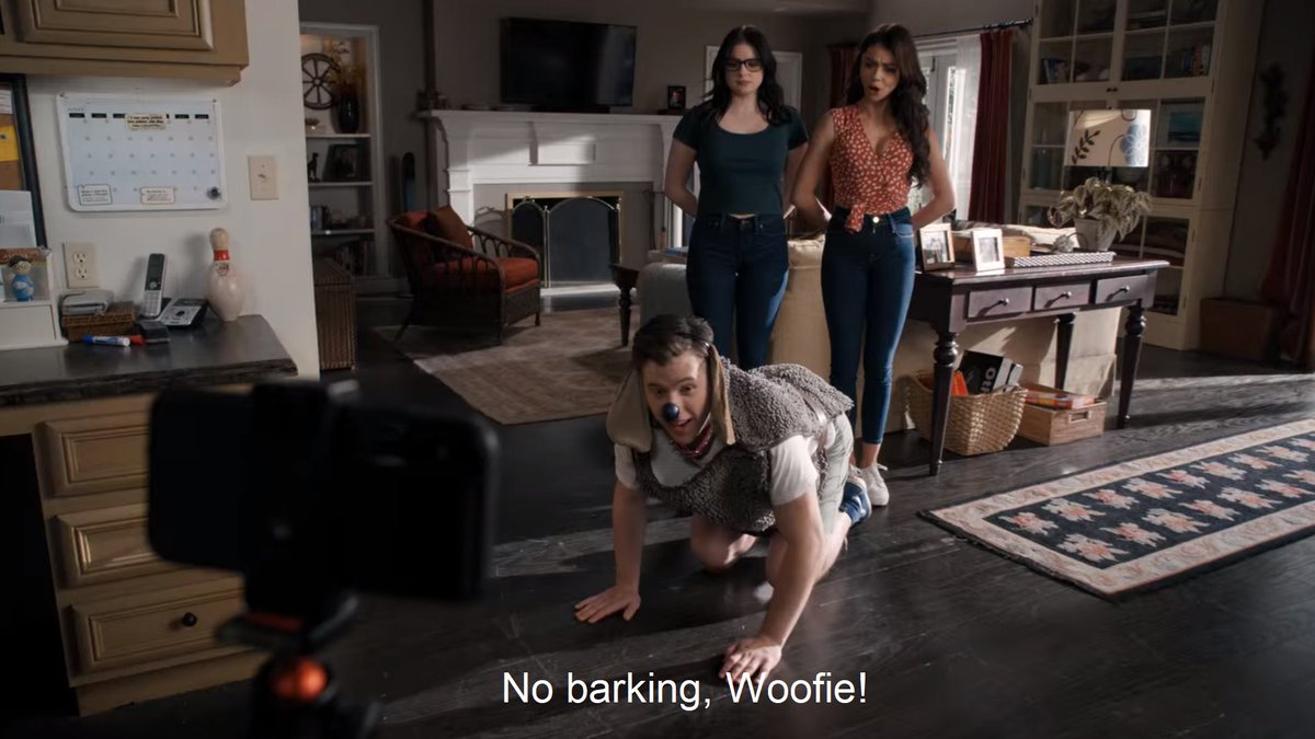 out of context modern family (@outofcontextmf) on Twitter photo 
