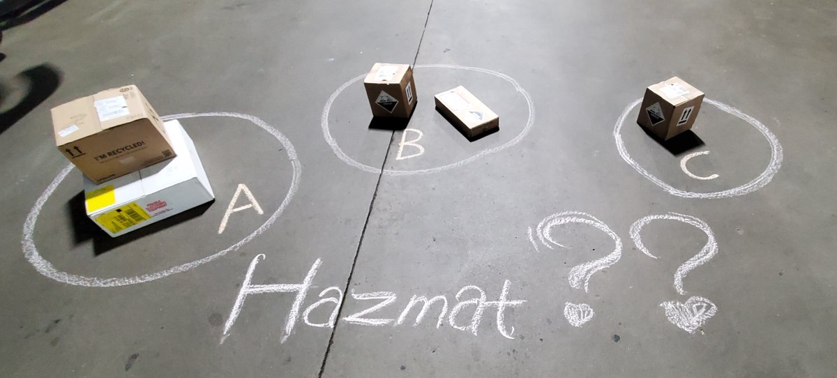 Do you see the Signs??📦 Hazmat Awareness Activity out of the Dulles Preload....Great Job!!#ChalkTalk 🖍️ @joesavageups @MatthewWGilbert @Jimgamble247 @Astridreyesups @AnneGooding2 @Danielm99636874 @DJEJZ