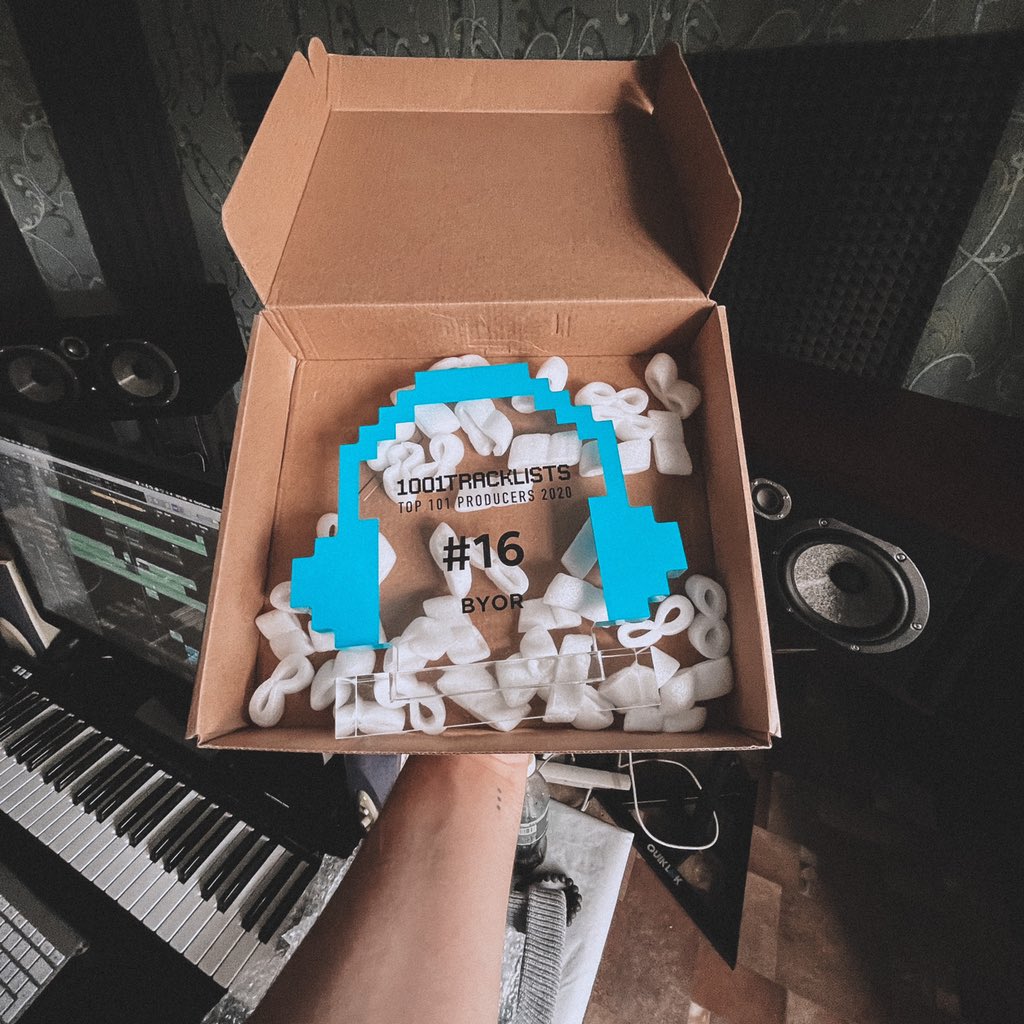 Finally got my first trophy🏆 
I’m number 16th producer in the world according to stats for 2020🔥 
I AIN’T GONNA STOP ON THIS!!! Moving forward to 2021 achievements 👊🏻
.
Thanks <a href="/1001tracklists/">1001Tracklists.com</a> for make it happen🙏🏻 
And many thanks to my team and <a href="/musicalfreedom/">musicalfreedom</a> for a great job❤️