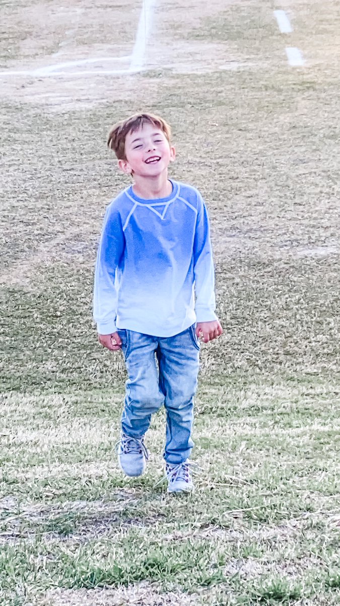 morgansugg's tweet photo. It's #nationalkindergartenday and I want to shout out to my favorite little kindergartener. Harrison is full of joy and had a tender heart! A shoutout to all the kindergarten teachers who love our babies and help them grow! You are true heroes! https://t.co/TitLw1iSFW