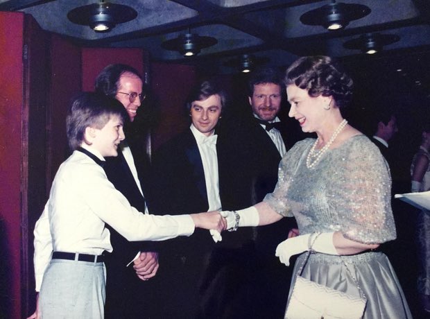 OmgAled's tweet photo. Happy 95th Birthday Your Majesty. #FirstMeet https://t.co/mKrpc6Mej6